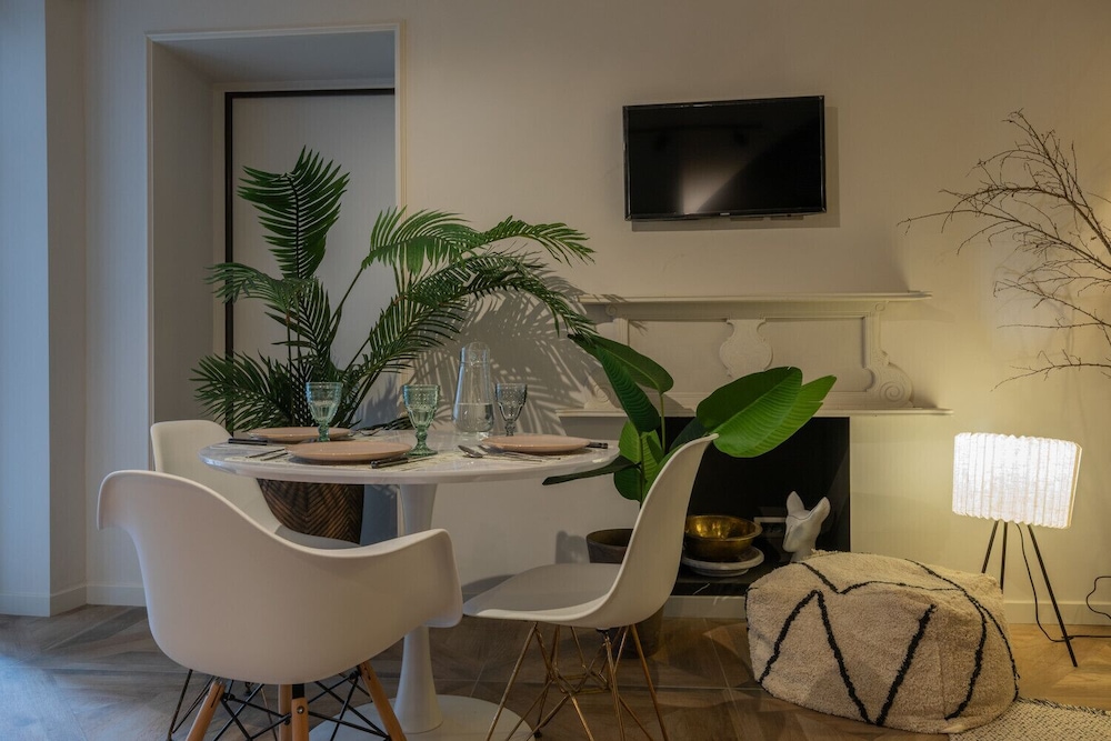 Design in Corso Francia 1 by Wonderful Italy