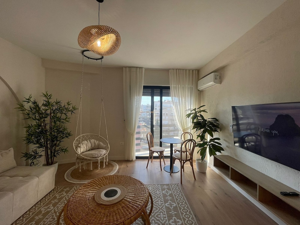 Boho Central Apartment