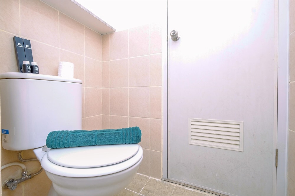 Best Deal and Comfy 2BR at Podomoro Golf View Apartment