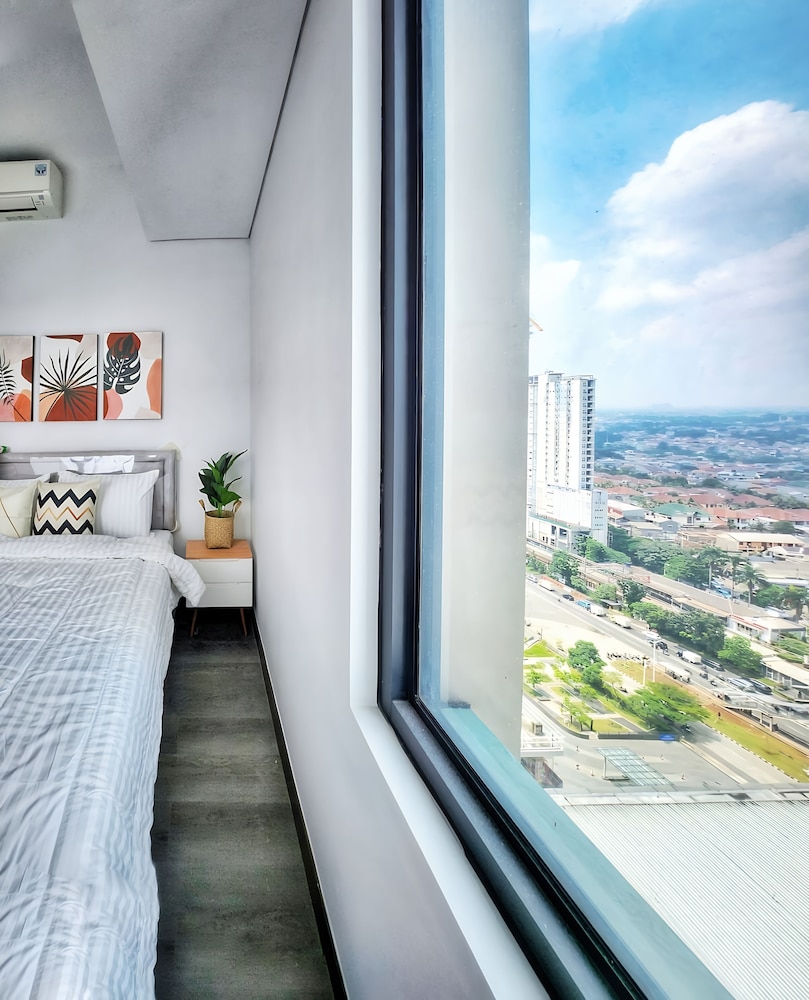 Staysanliving - Southgate