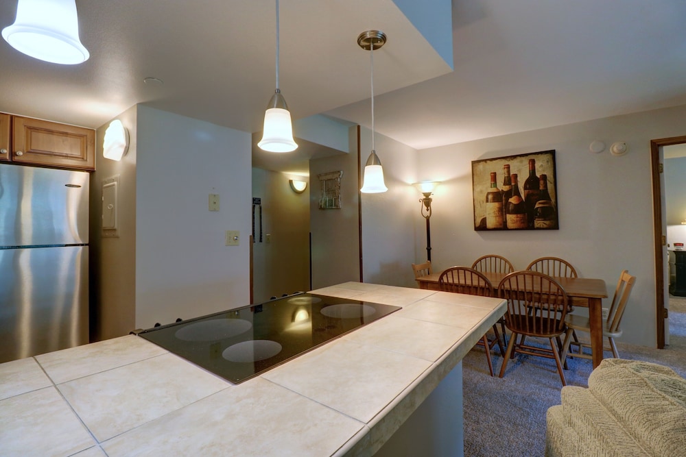 Summit County Vacations - Mp410 Mountain Plaza 1br 2ba -pet Friendly 1 Bedroom Condo - Property Image 38