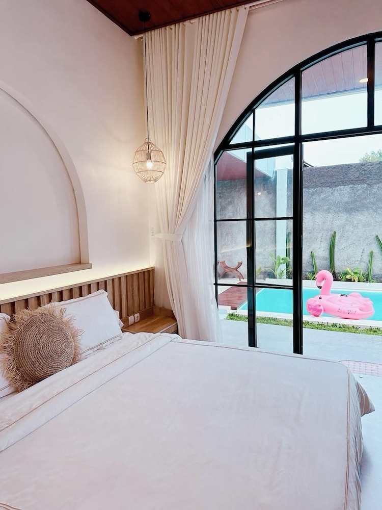 Pinnara Borobudur Private 2 BR Villa