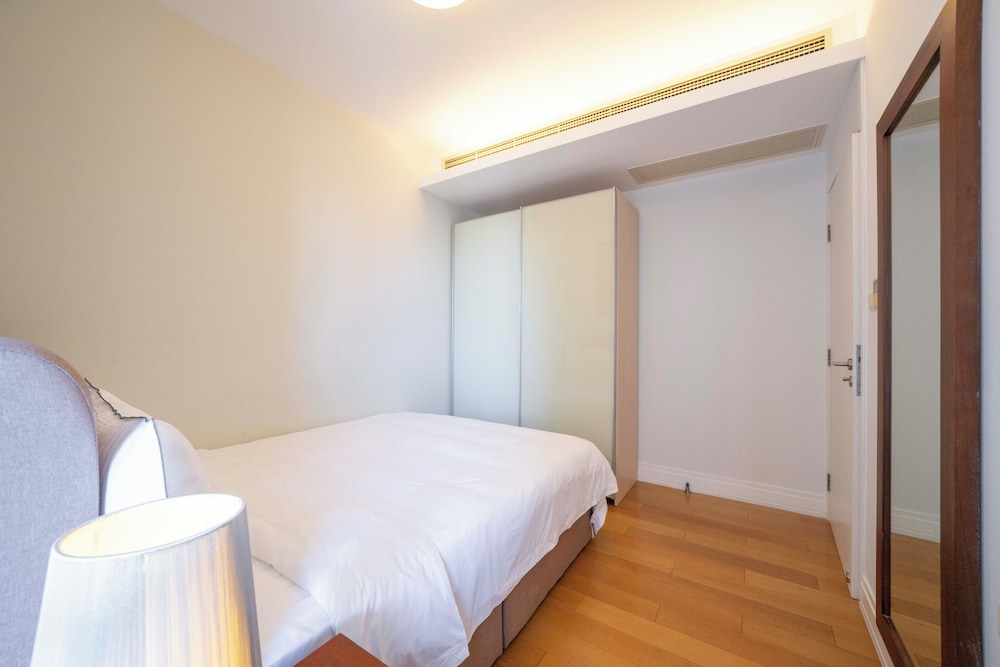 Tyms Bright 2BR 1BA Apt Yongxin Century