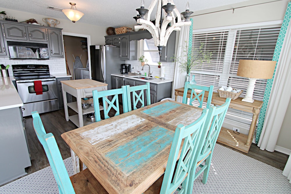 Pelican's Rest Beach House