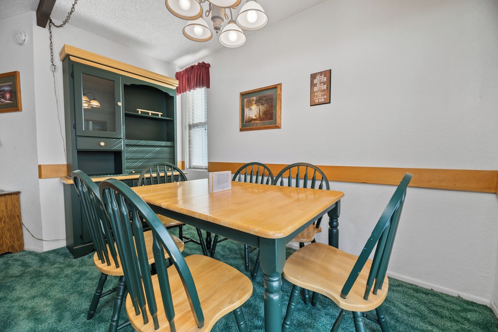 Boulder Bay Chalet Condo
