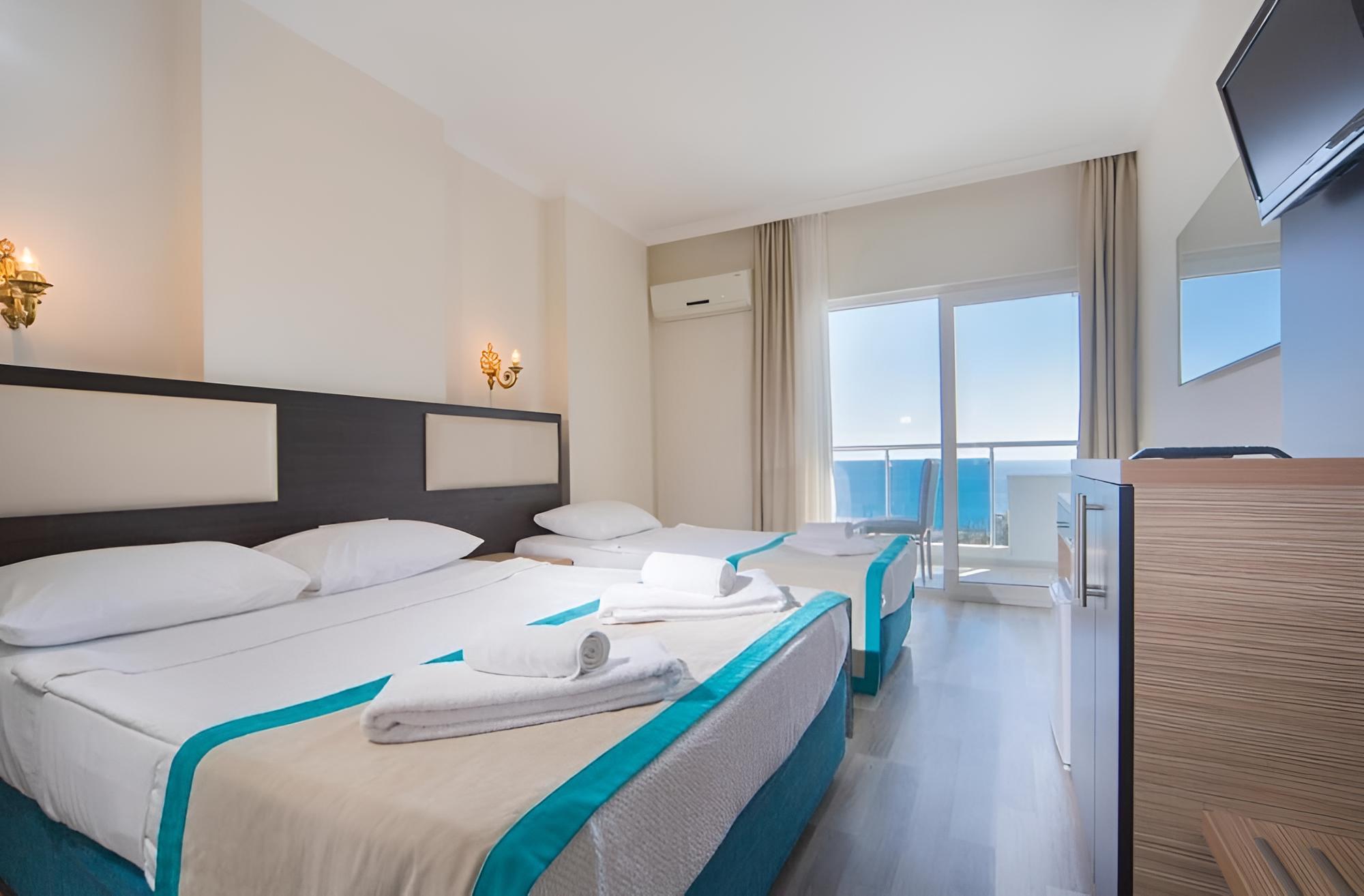 Catinsos Beach Garden Hotel view 3