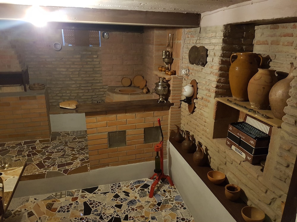Photo 46