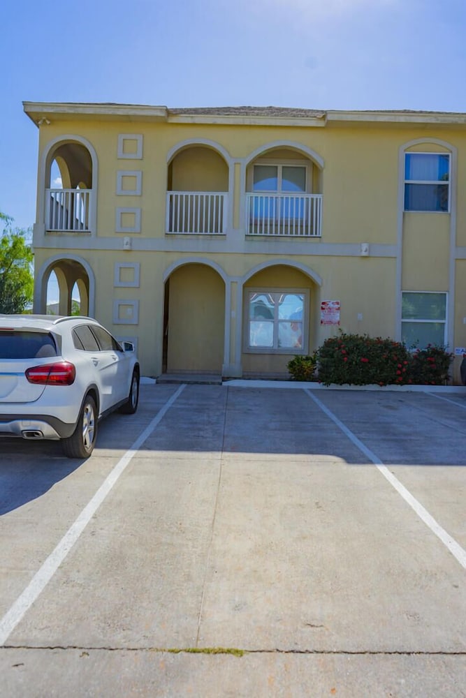 Hotel #C Island Morning Sun - Image 1