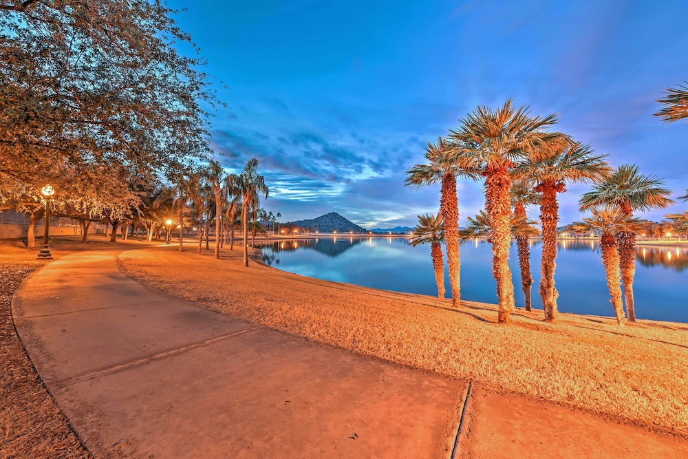 Hot Tub & Pool: Stunning Goodyear Home Near Lakes view 2