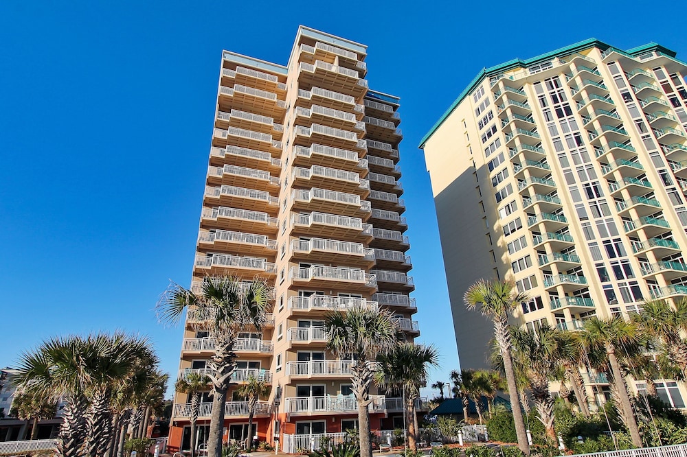 Destin Towers 113 2 Bedroom Condo