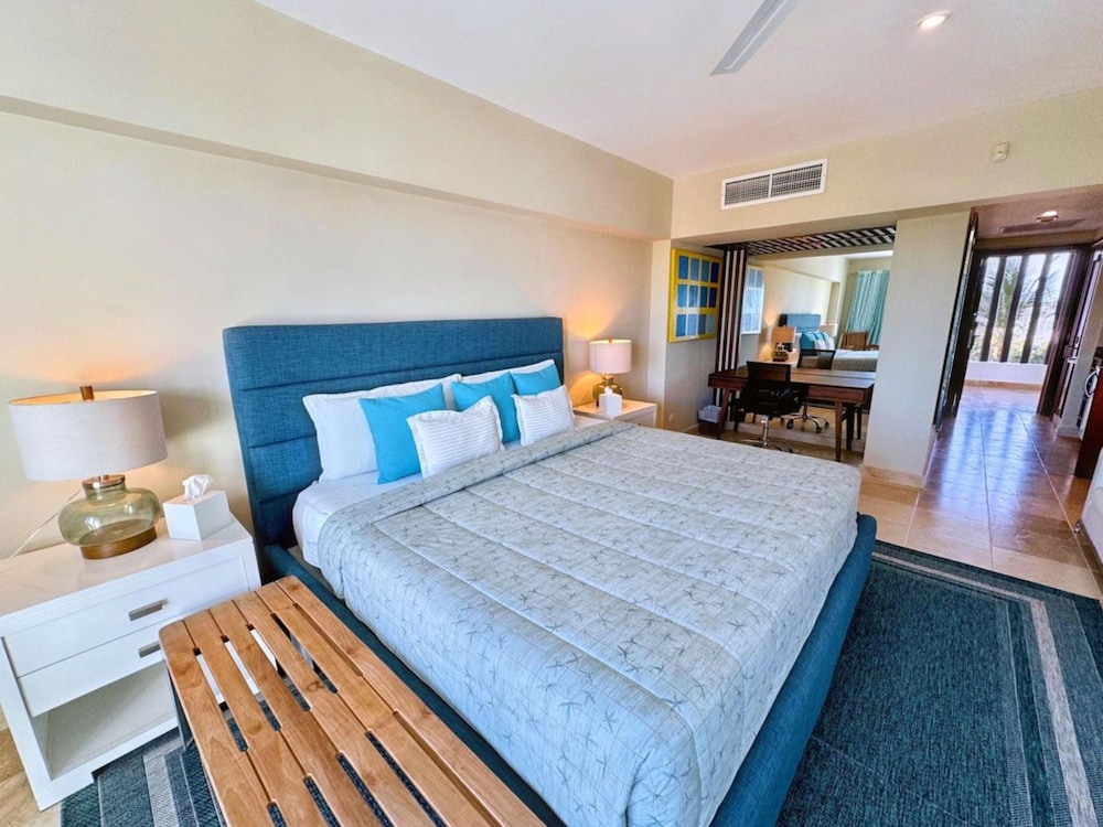Apt With 2BR and Beach Access in Punta Palmera