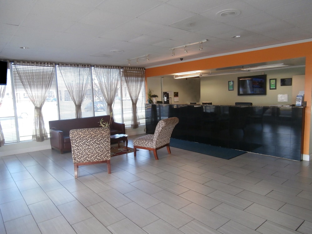 Newnan Lodge view 4
