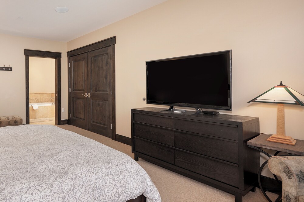Family-Friendly Condos - Winter Park Resort CO