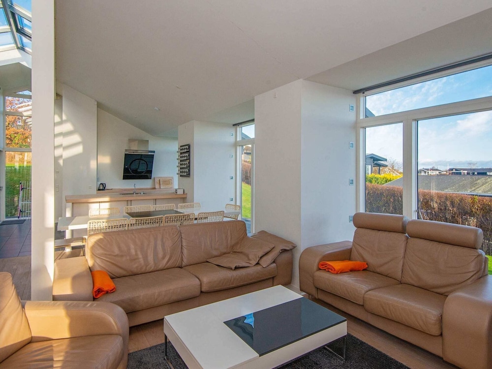 6 Person Holiday Home in Hejls