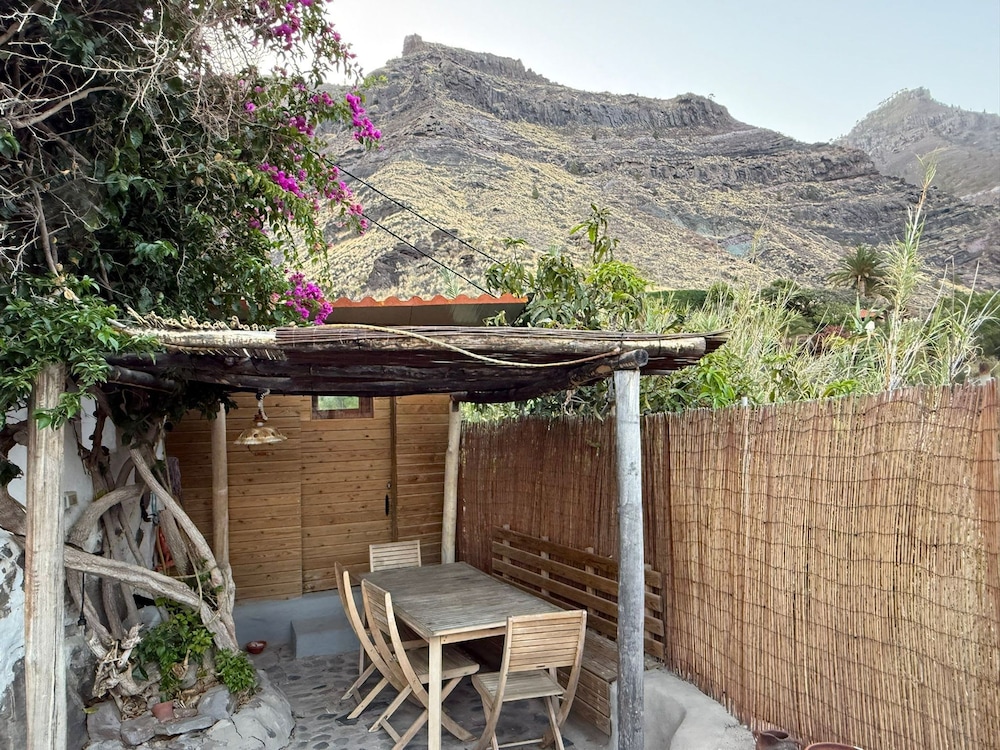 4BR Heaven Close to Nature and Ocean in Quiet Setting
