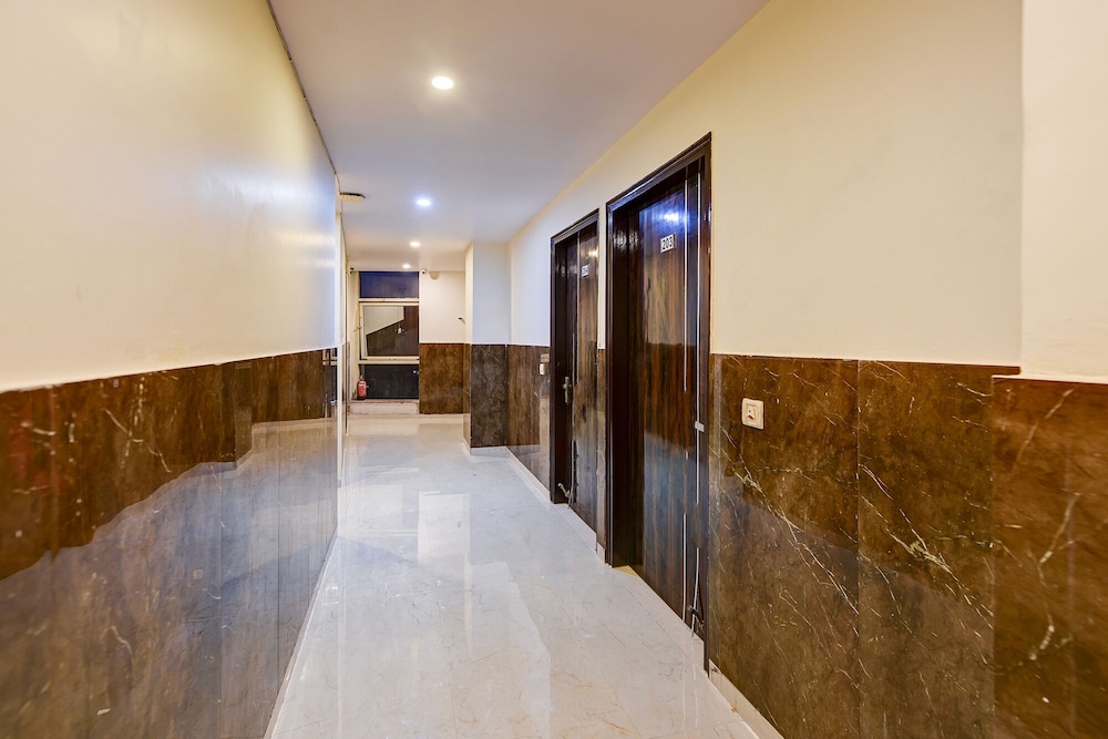Fabhotel Golden Key Residency