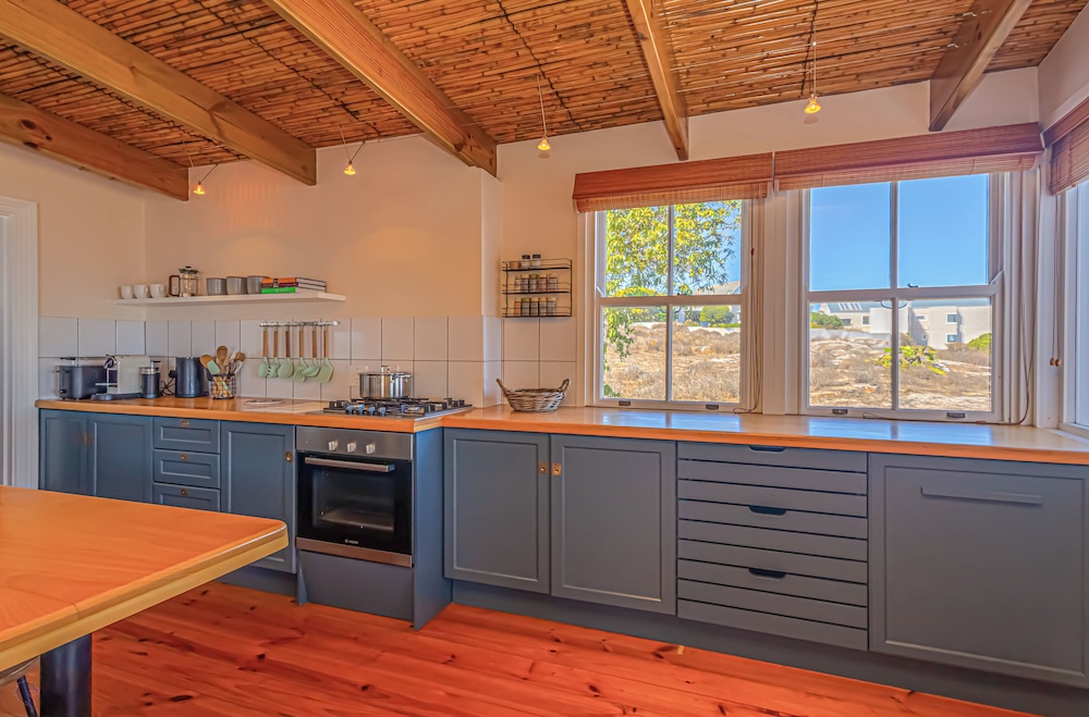 Tern Beach House, Langebaan, 8-sleeper
