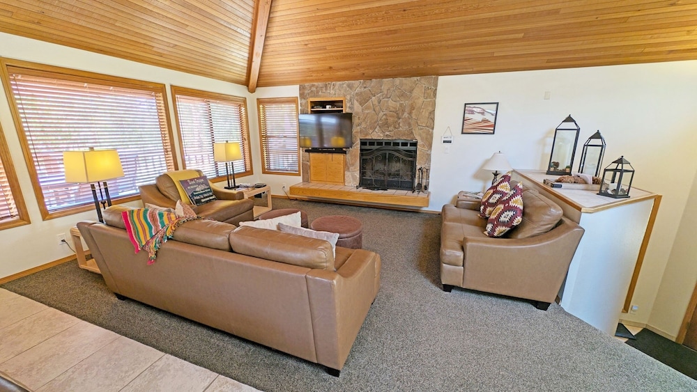 Red Cedar 53 3 Bedroom Home