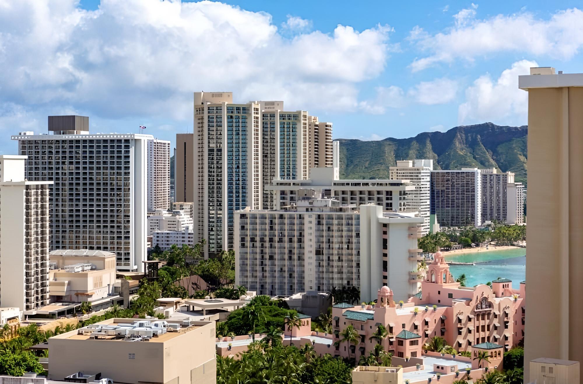 Jet Luxury @ The Trump Waikiki
