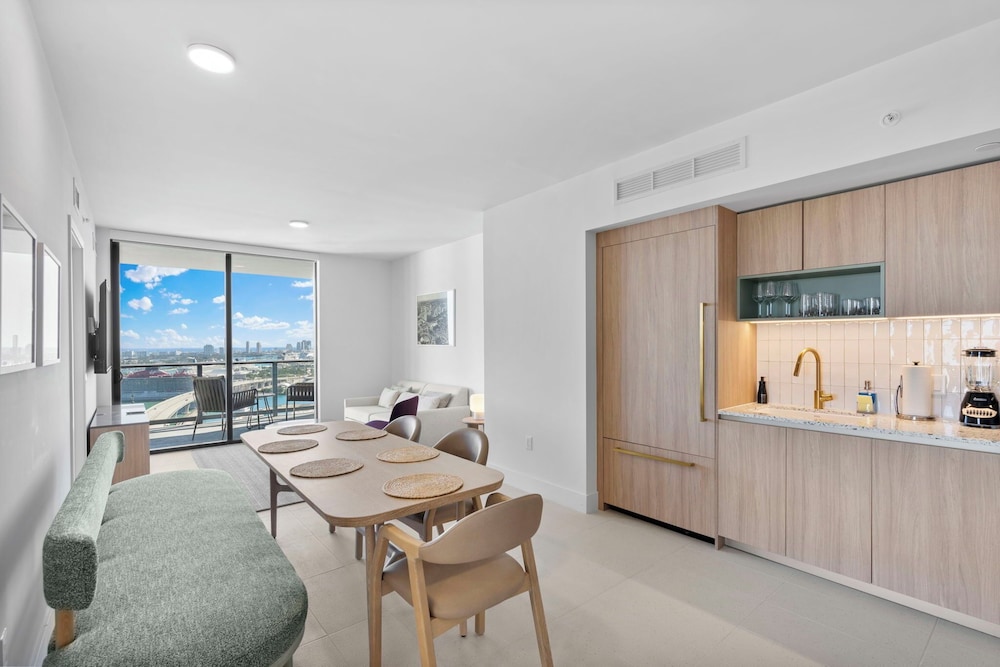 Luxury Condos in Downtown Miami