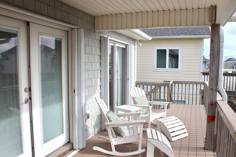 Bluebird by Topsail Realty
