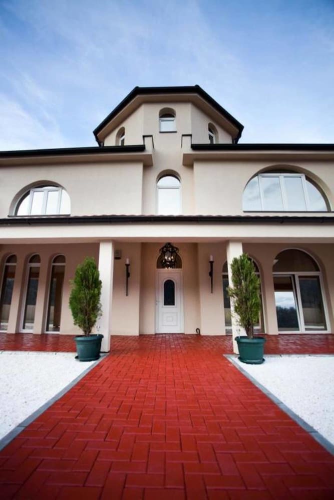 Villa Rococo