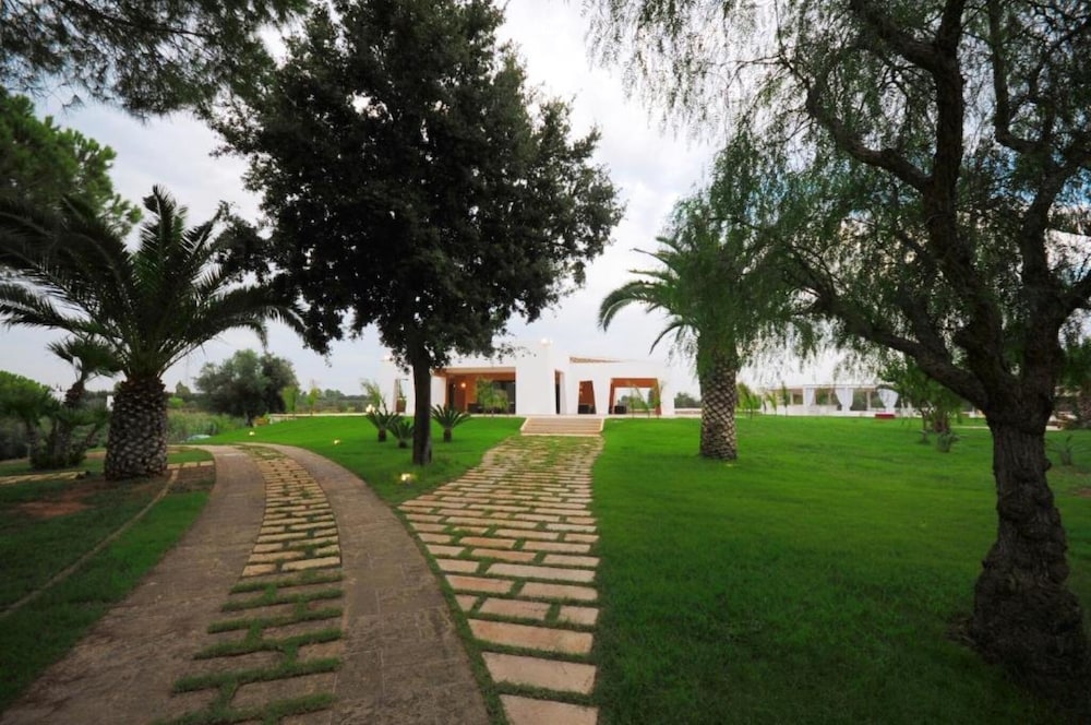 B&B Tenuta Espada Luxury Mono n5 De Luxe en Sannicola
