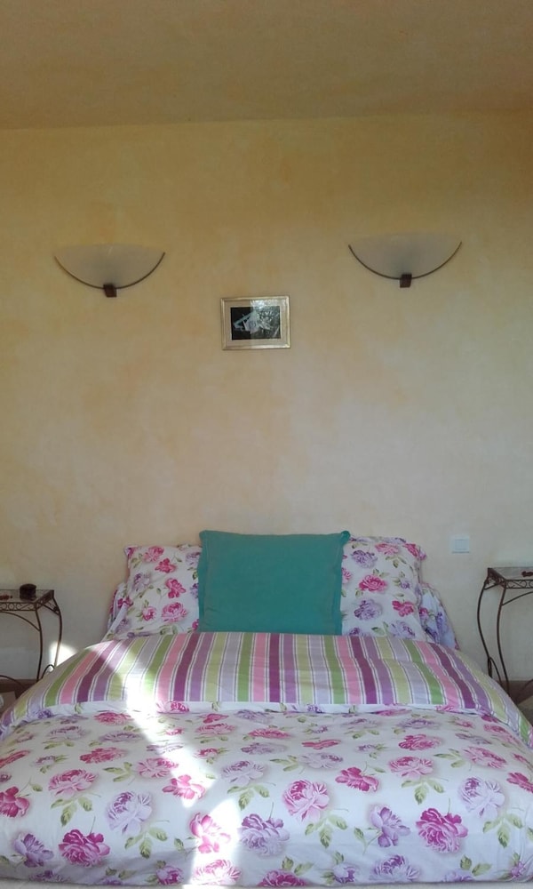 Chez Claire view 5