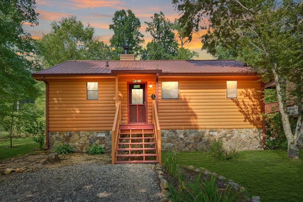 Riverfront Cabin w/ Hot Tub & Mountain Views! view 2