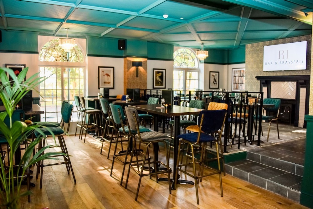 Solihull Vacations - The Regency Hotel Solihull - Property Image 2