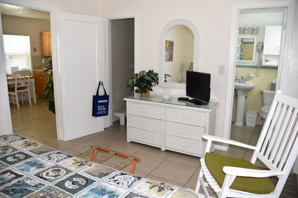Bahama Beach Club of Pompano