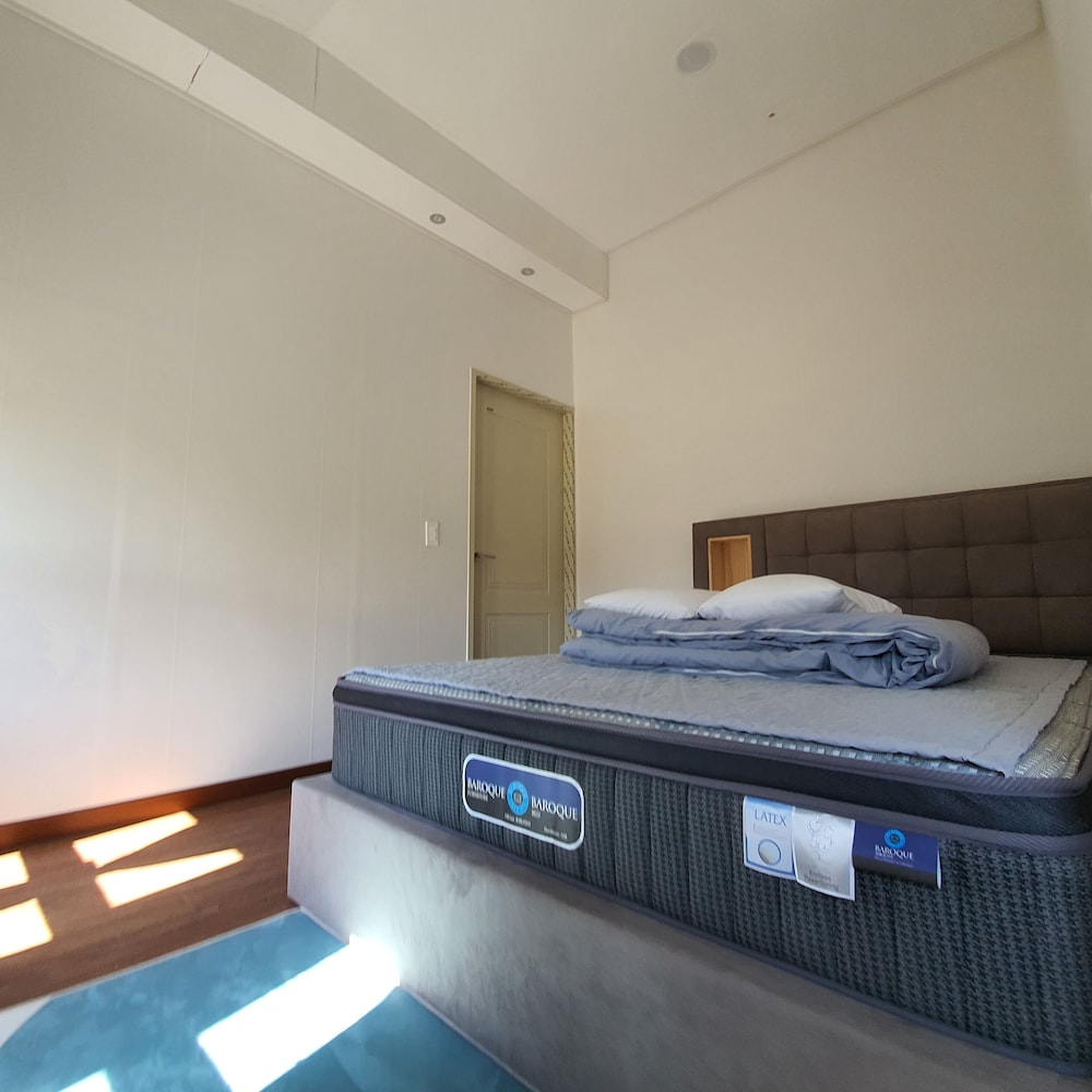 On The Stone Guesthouse 1 - Hostel 33