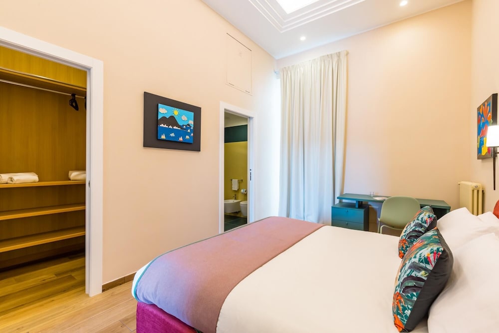 Vittorio Emanuele Modern Apartment I by Wonderful Italy