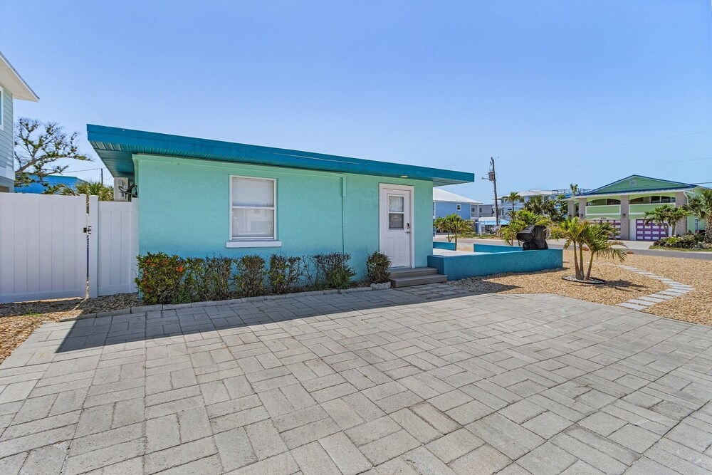 412/815 Tropical Tide Duplex: 4bd, Walk To Times Square! 4 Bedroom Home