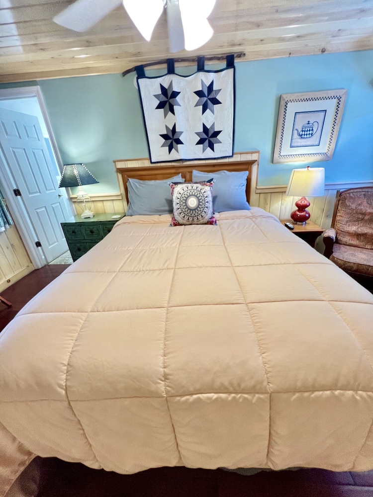 The Homestead Inn