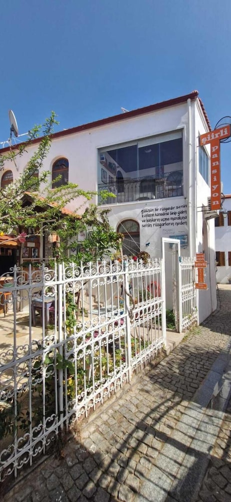ŞİİRLİ PANSİYON