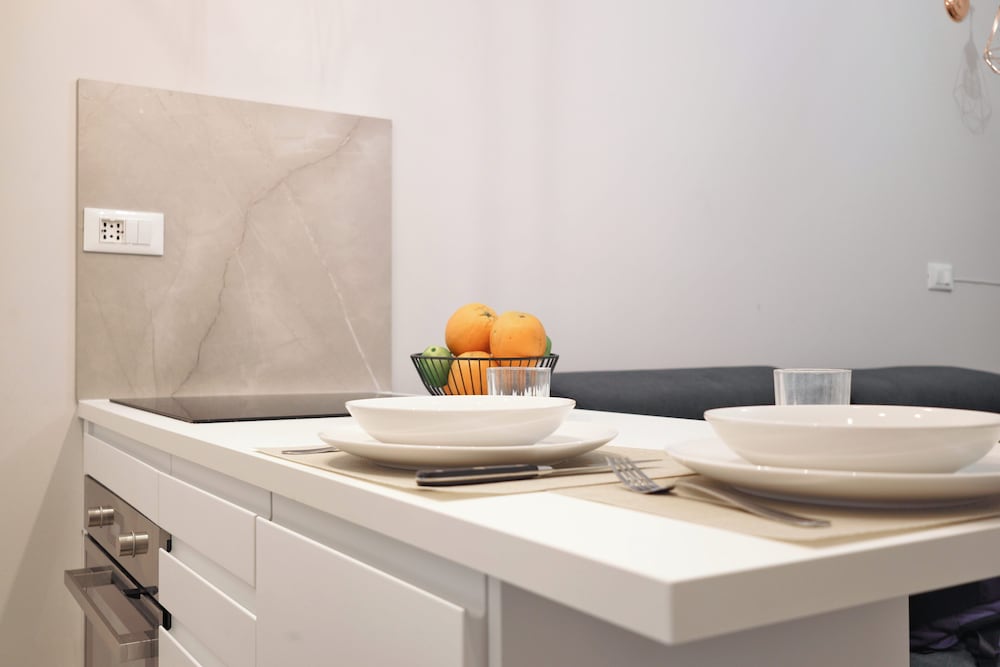 JOIVY Modern City Centre Flat