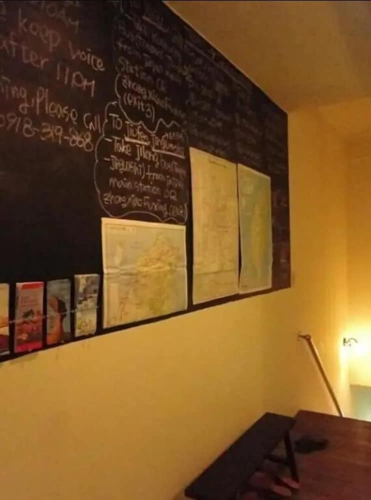 Talking Taipei Backpackers Hostel - Image 3