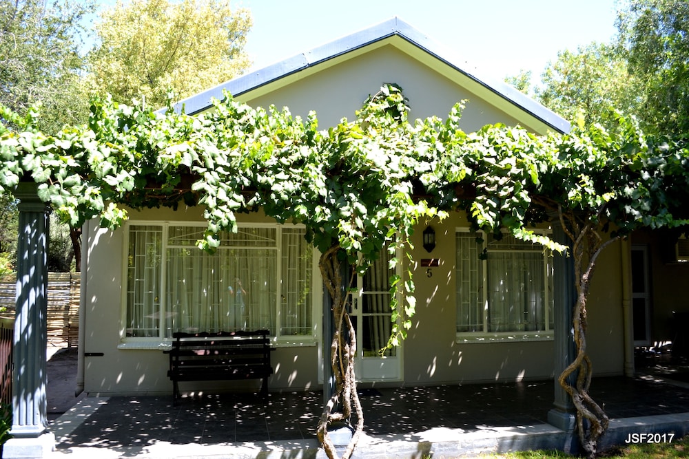 La Paix Guest House