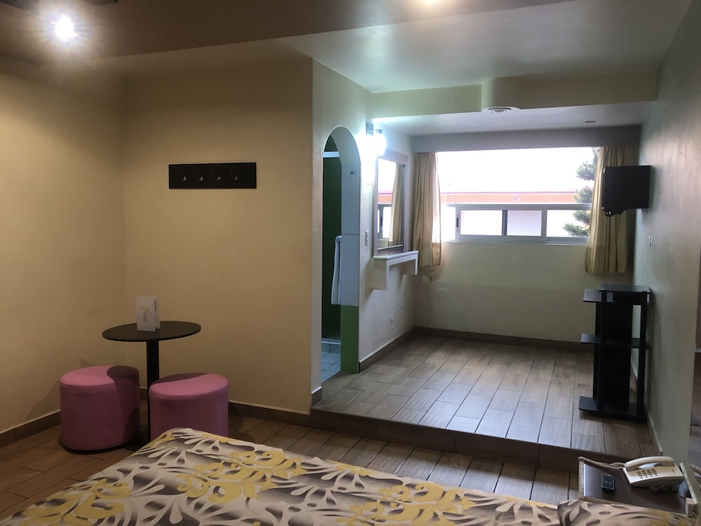 Hotel & Villas 7
