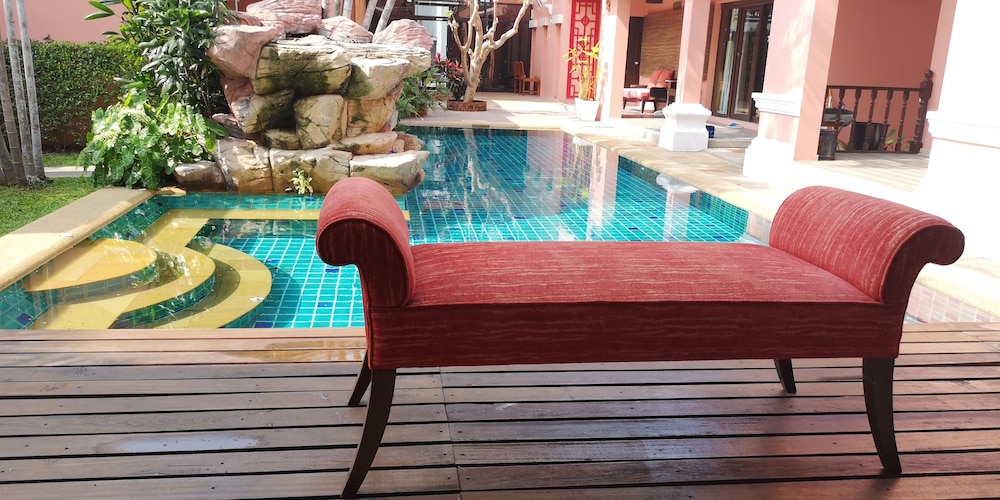 Pratamnak villa