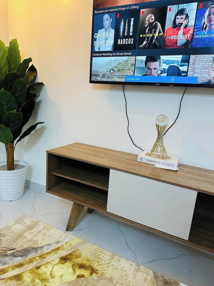 Lux Suites VOB Airbnb Eldoret