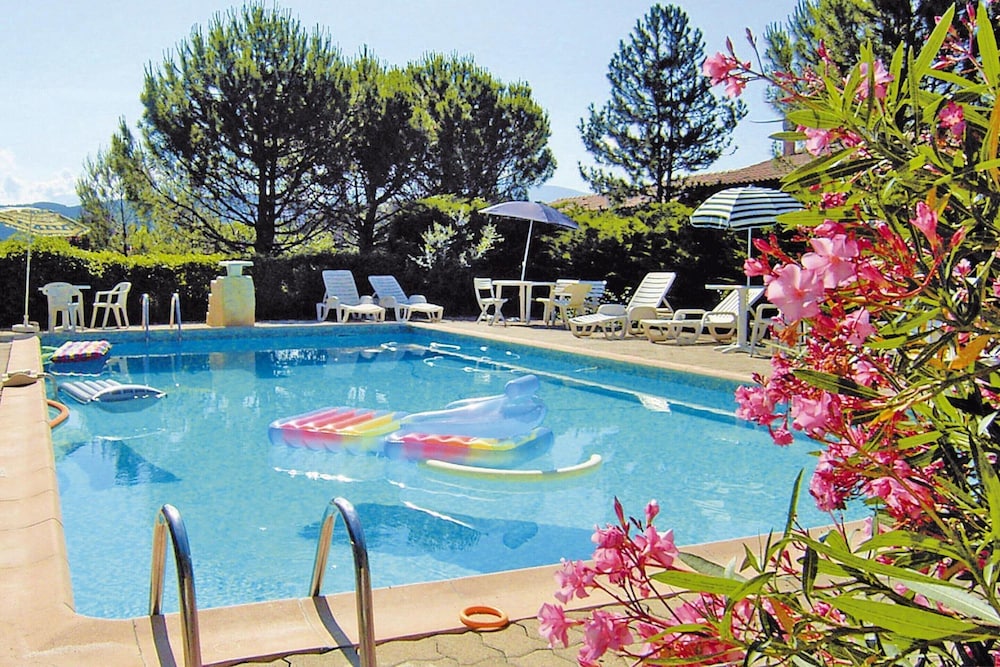 Villa in Vaison Near Mont Ventoux