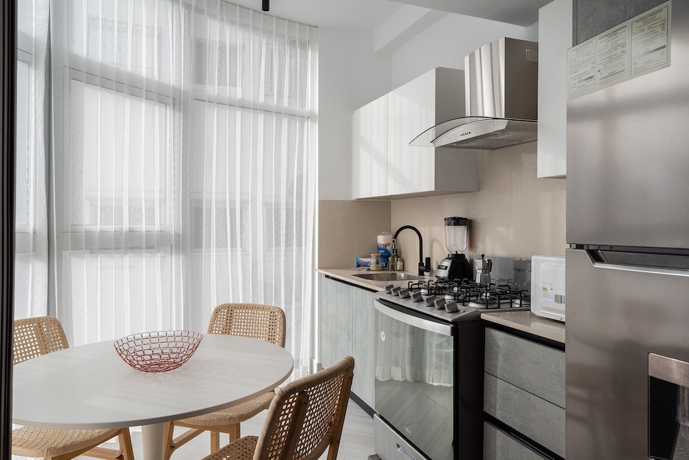 Shalom Residences By YellowKey