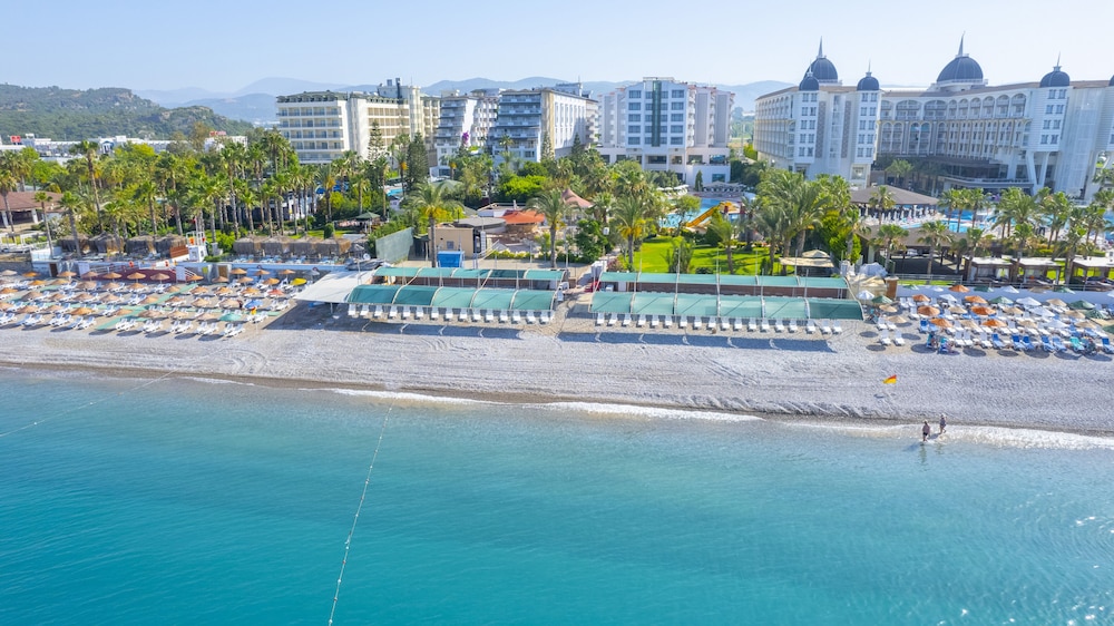 Calido Sol Hotel