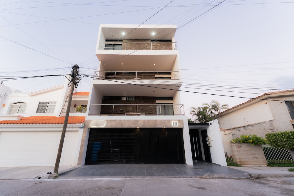Apartamentos Torre II Condominios