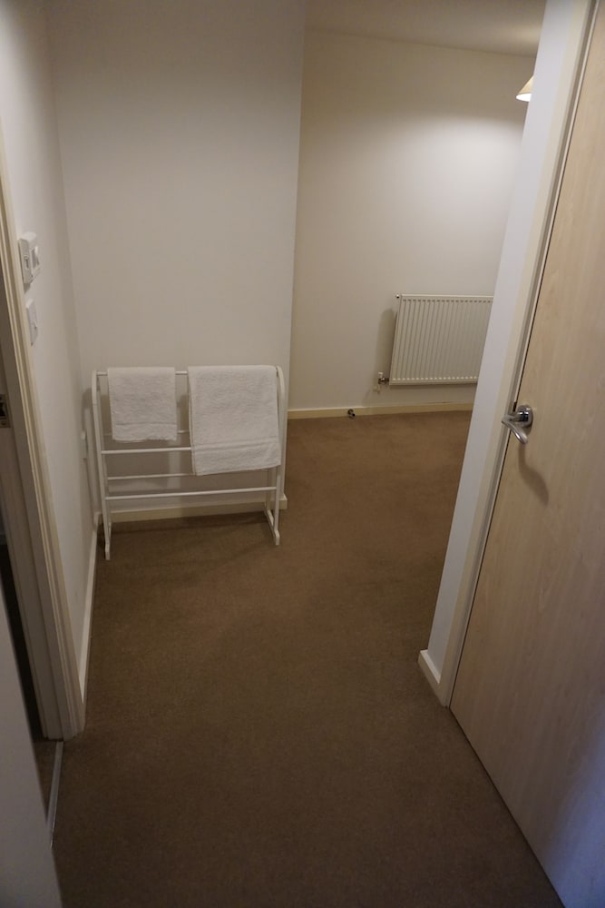 Brook Apartment
