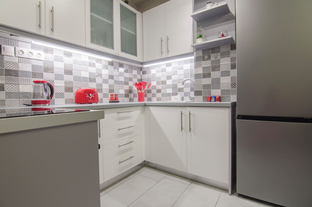 Urban Ceramic Apartment by GHH