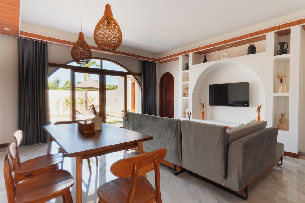 Karang Padma Villas