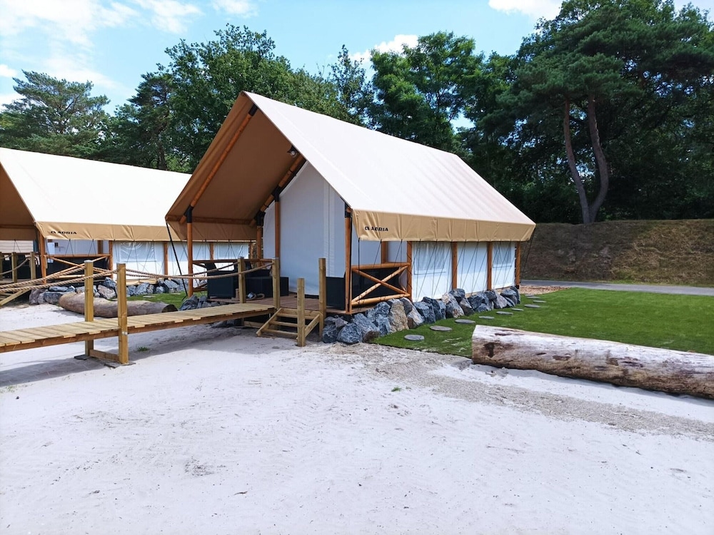 Tent Lodge With Airco, Lakeside